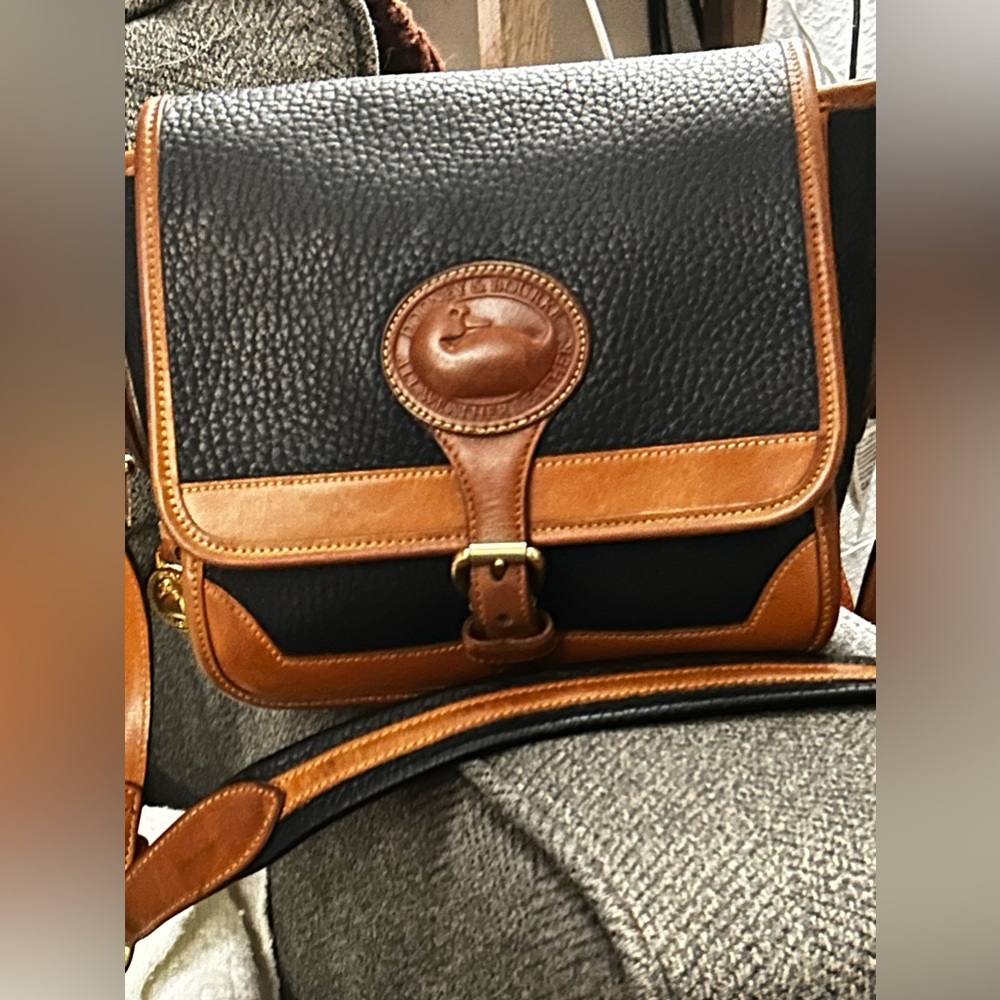 SOLD $65 Dooney & Bourke Vintage Crossbody/Shoulder Bag. All Weather Leather. - Picture 2 of 15